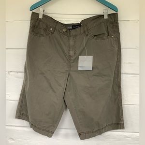 Calvin Klein Bermuda shorts womens 16 new